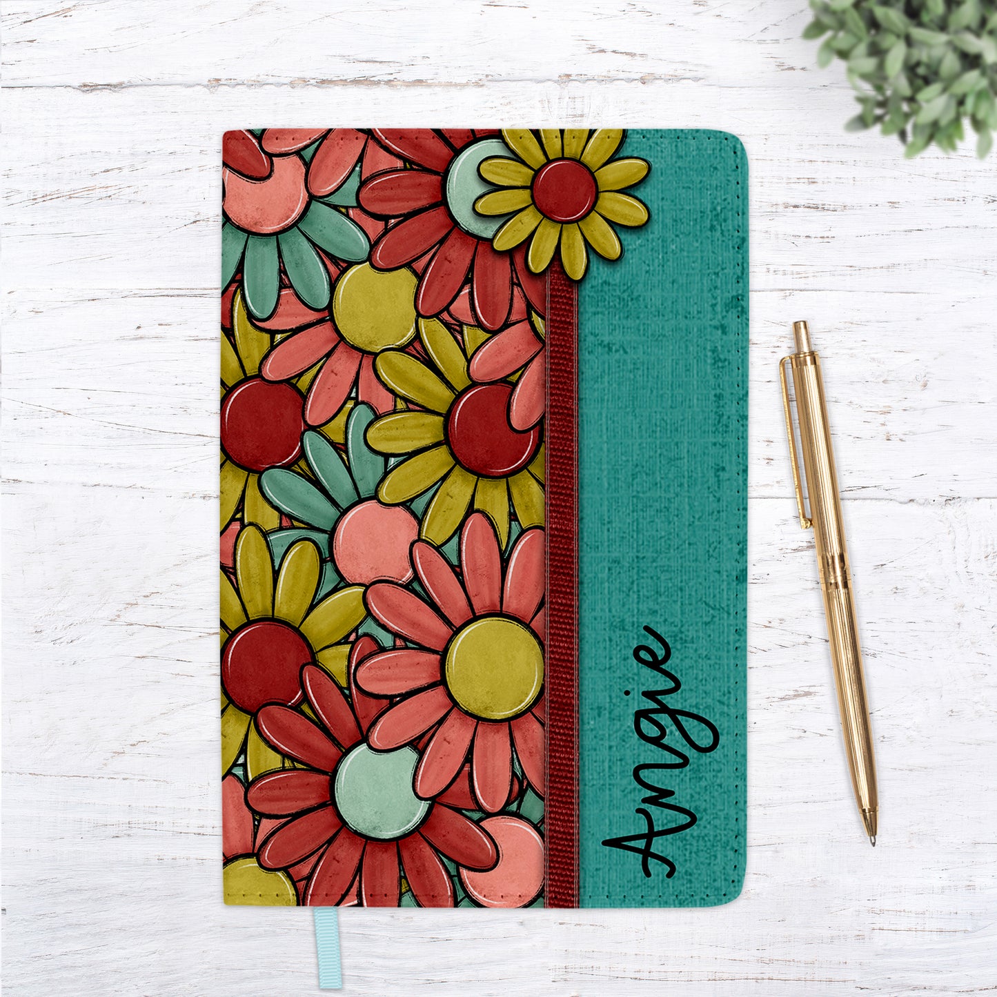 Retro Daisy Floral Personalized Journal