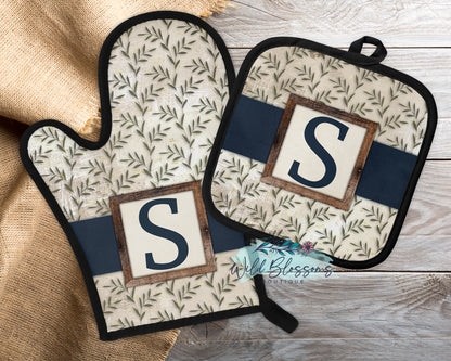 Navy Rustic Greenery Family Name Personalized Glass Cutting Board