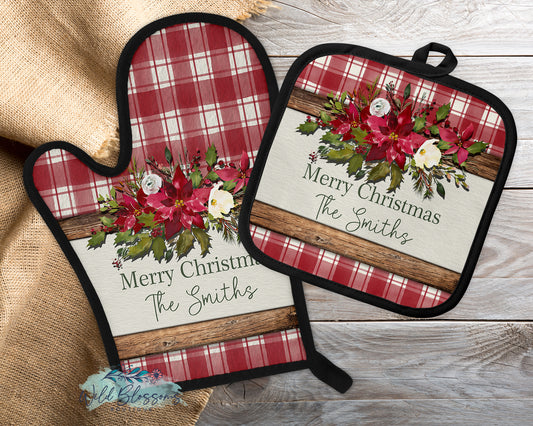Rustic Wooden Buffalo Plaid Poinsettia Floral Personalized Pot Holder And Oven Mitt